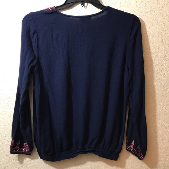 Lucky Brand Embroidered Smocked Botton SZ L - Picture 4 of 8